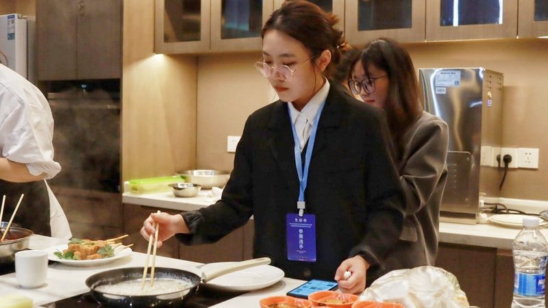 餐饮配送中的食品安全风险与防范策略